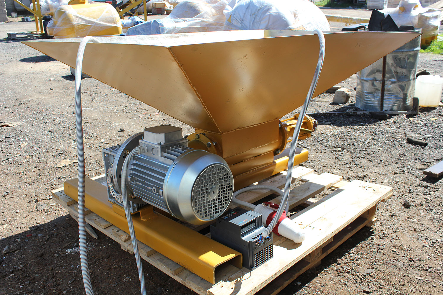 Героторный насос (штукатурная станция)