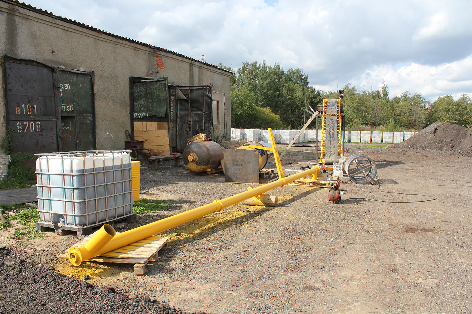 Шнековый транспортер