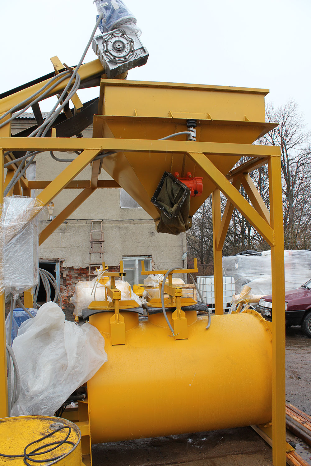 Смеситель для полисиролбетона